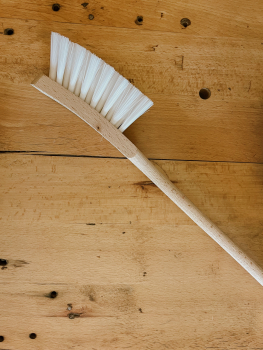 Klosettbürste KLASSIK, Holz flach, geölt / Nylon weiss